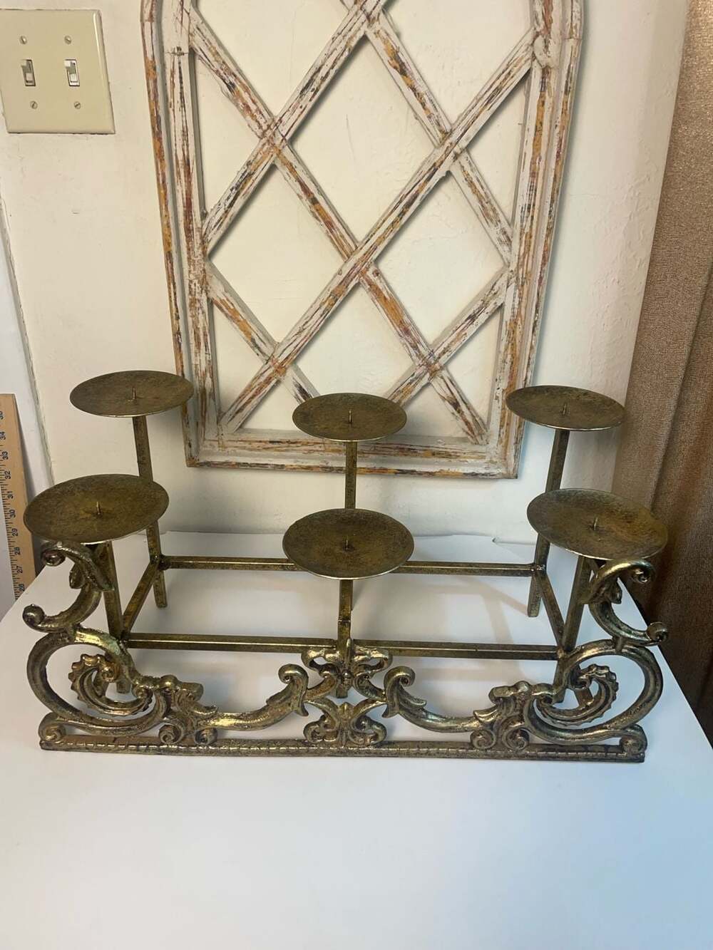 Hollywood regency Ornate Gold Metal 6-Candle Candelabra Centerpiece home staging